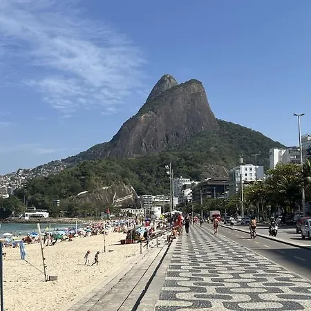 Apto confortável e completo em Copacabana- 2 quartos com split e wifi-3